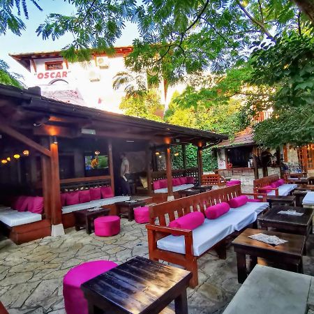 Pansion Oscar Summer Garden Мостар Екстериор снимка