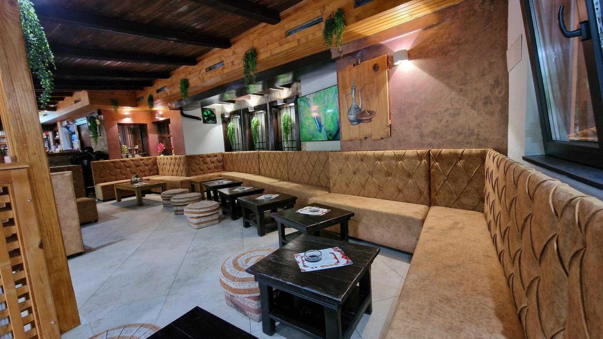 Pansion Oscar Summer Garden Мостар Екстериор снимка
