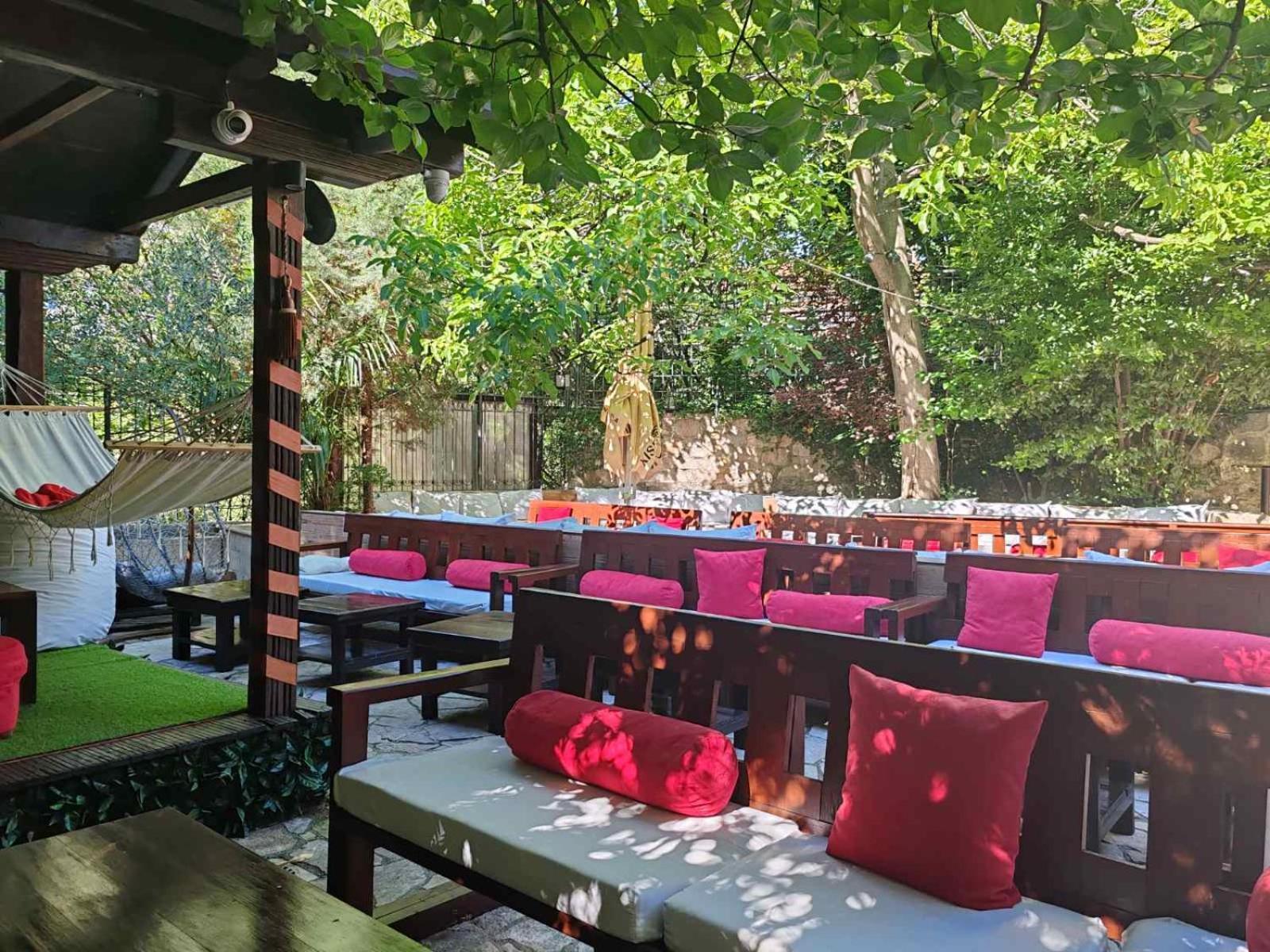 Pansion Oscar Summer Garden Мостар Екстериор снимка