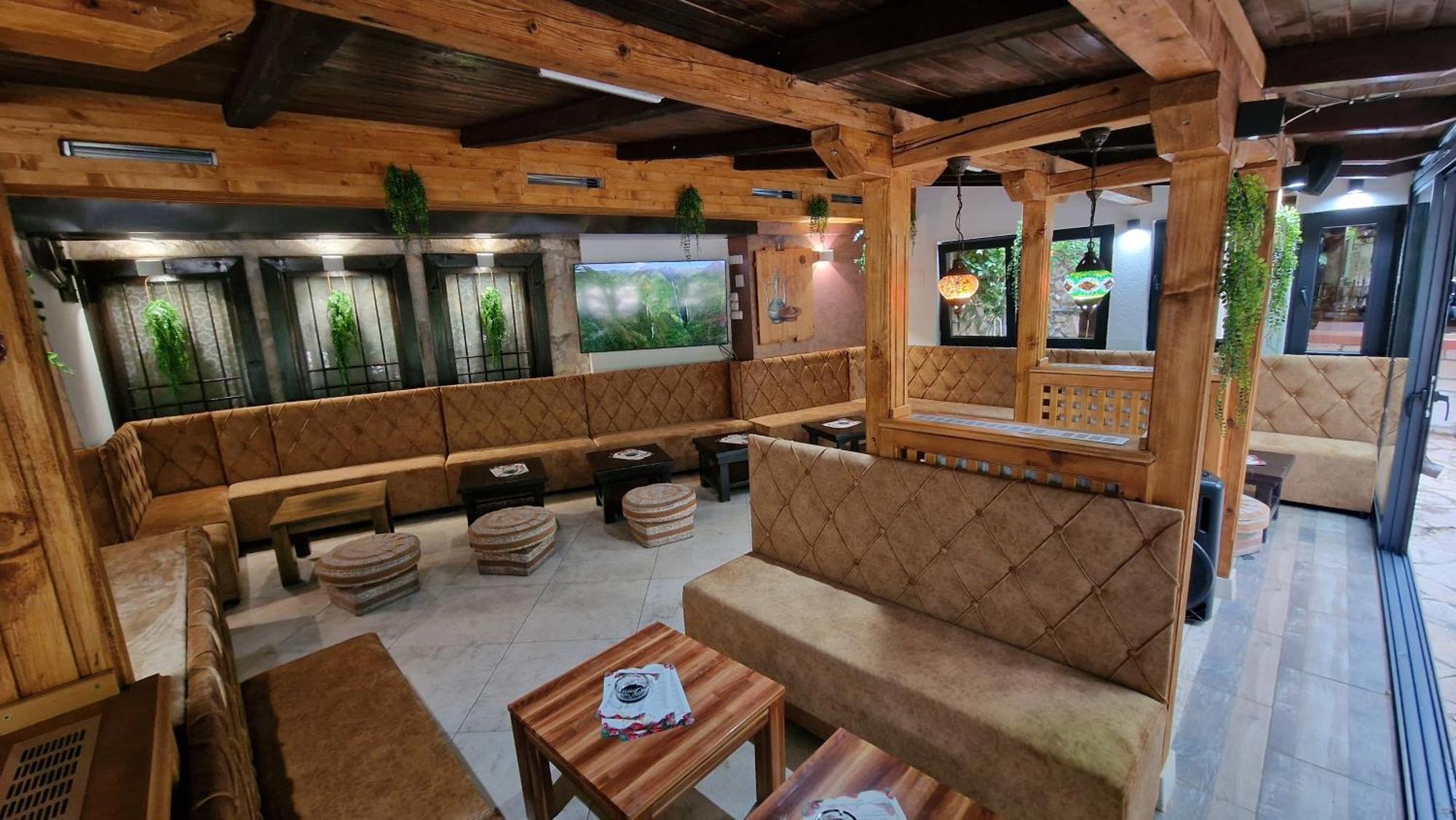 Pansion Oscar Summer Garden Мостар Екстериор снимка
